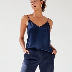 New Aritzia Babaton Everly Top